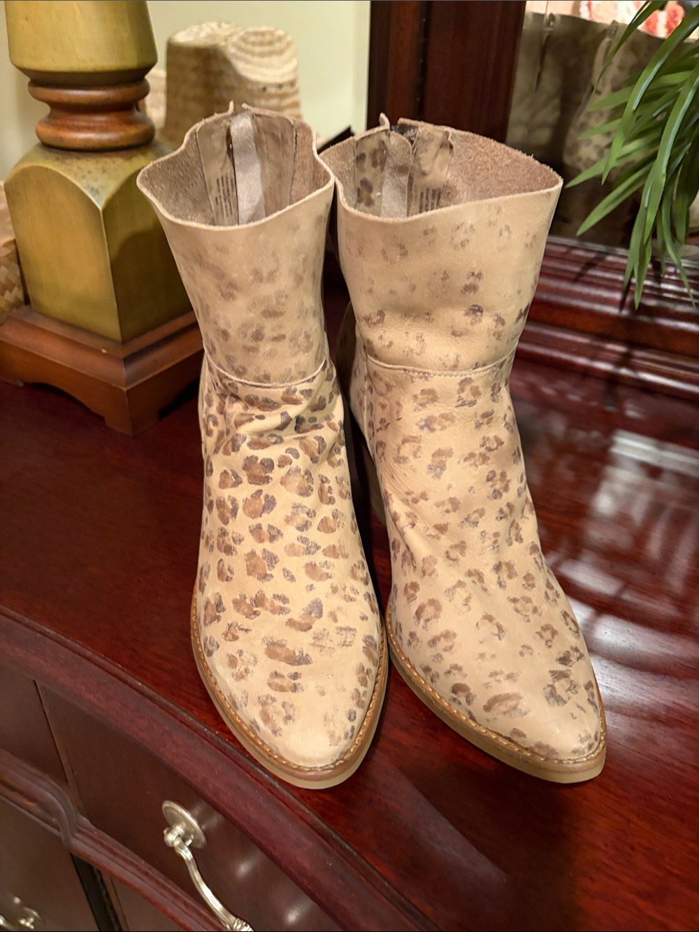 Women's Leopard Print Ankle Boots - Tan